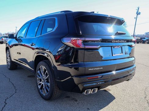 New 2026 GMC Acadia Denali Ultimate w/ LPO, Floor Liner Package image 33