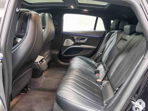 Certified 2023 Mercedes-Benz EQS 580 4MATIC Sedan image 20