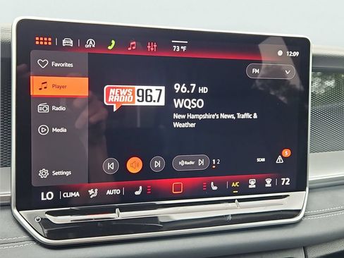 Certified 2026 Volkswagen Tiguan SE AWD/4WD image 19