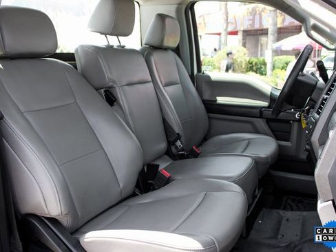 Used 2020 Ford F250 XL w/ Power Equipment Group image 25