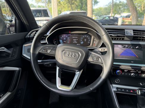 Used 2023 Audi Q3 2.0T Premium w/ Convenience Package AWD/4WD image 33