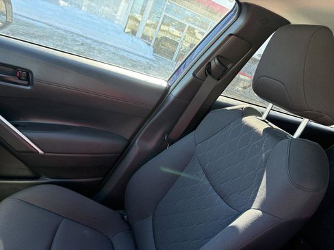 Used 2023 Toyota Corolla Cross LE image 20