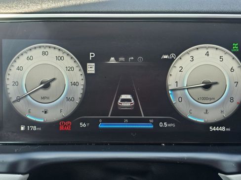 Used 2022 Hyundai Tucson Limited image 8