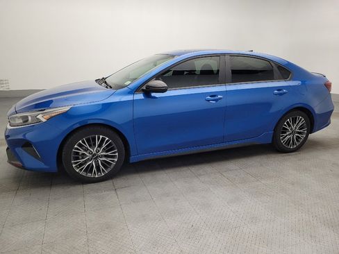 Used 2022 Kia Forte GT-Line w/ GT-Line Premium Package FWD image 2