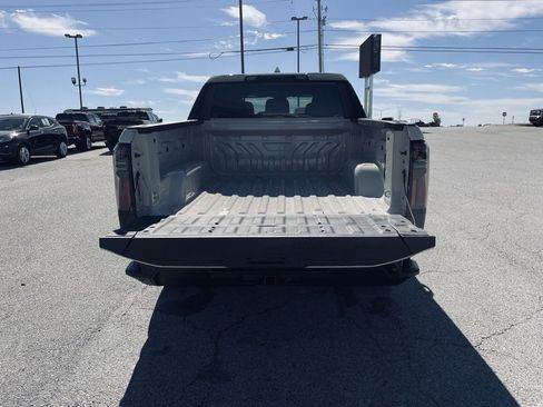 New 2026 GMC Sierra EV Elevation image 26