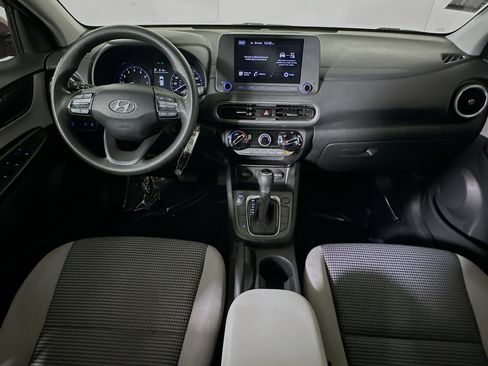 Used 2022 Hyundai Kona SE image 26