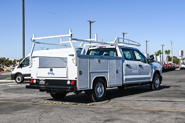 New 2025 Ford F250 XL w/ XL Driver Assist Package RWD image 9