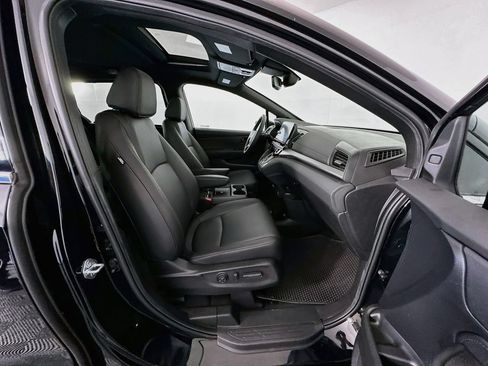 Certified 2026 Honda Odyssey Sport-L image 30