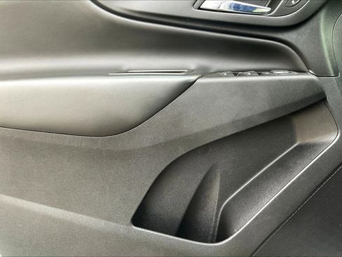 Used 2023 Chevrolet Equinox LT w/ LPO, Floor Liner Package image 15