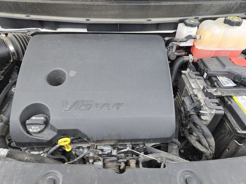 Used 2023 Buick Enclave Essence image 30