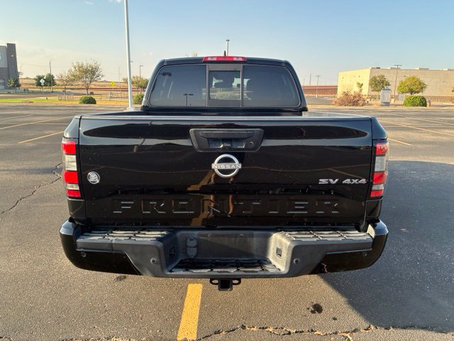 Certified 2022 Nissan Frontier SV w/ SV Premium Package AWD/4WD image 4