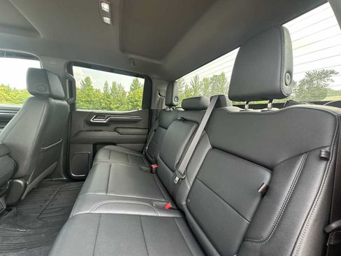 Certified 2024 GMC Sierra 1500 SLT w/ X31 Off-Road Package AWD/4WD image 21