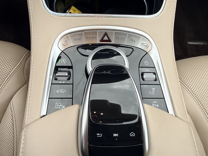 Used 2018 Mercedes-Benz S 560 Sedan image 17