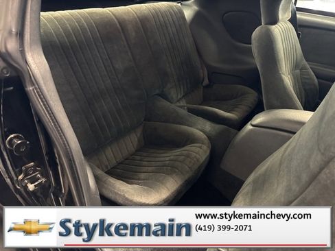 Used 1994 Pontiac Firebird Coupe image 15