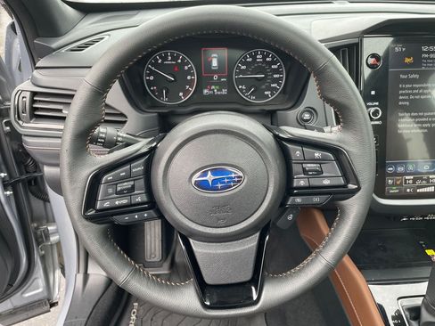 Used 2025 Subaru Forester Touring AWD/4WD image 18