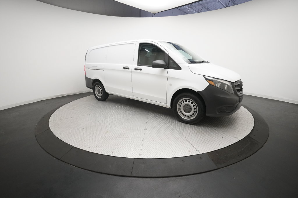 Used 2017 Mercedes-Benz Metris image 30