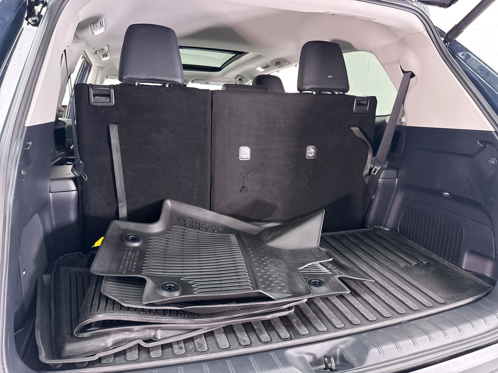 Used 2025 Toyota Grand Highlander FWD image 33
