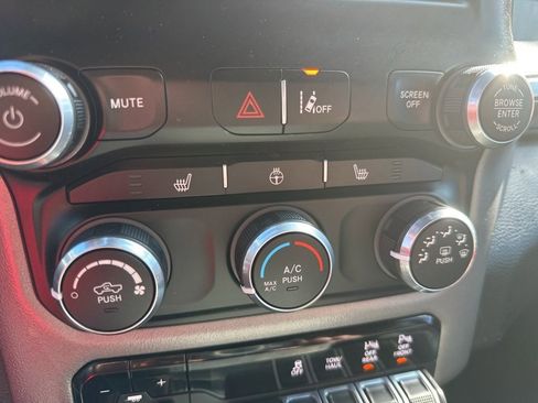 Used 2023 RAM 1500 Big Horn image 34