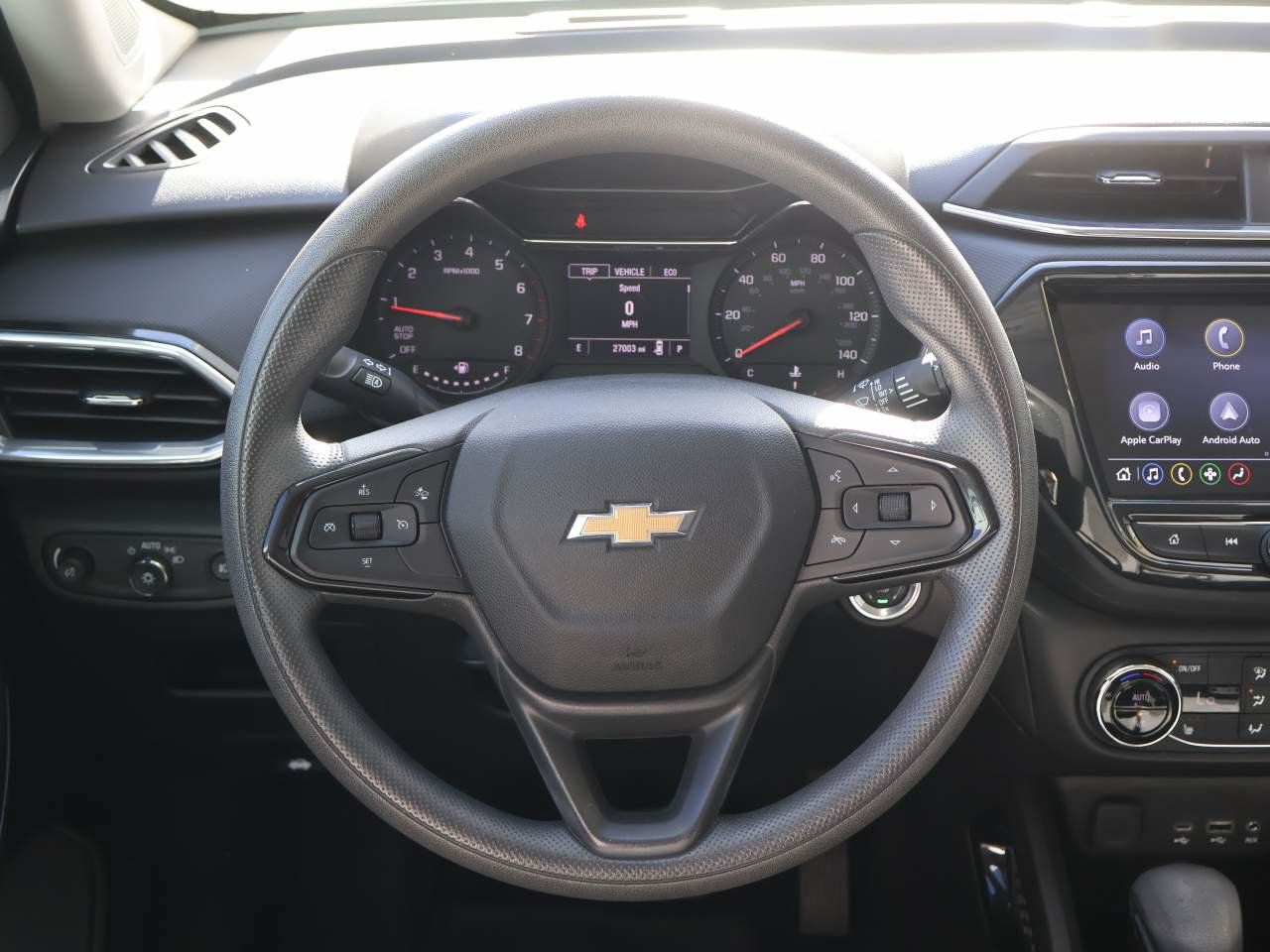 Used 2023 Chevrolet TrailBlazer LT w/ Convenience Package FWD image 13