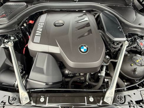 Used 2025 BMW 530i xDrive image 33