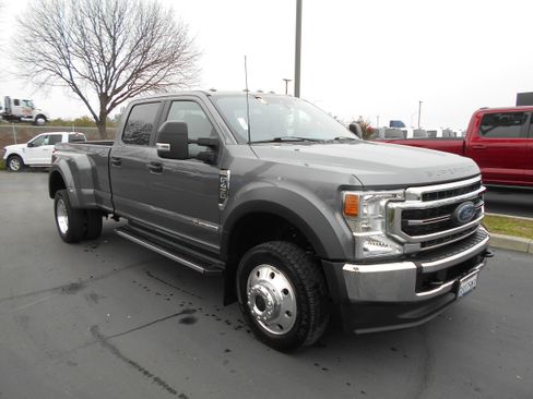 Used 2022 Ford F450 XL w/ STX Appearance Package image 2