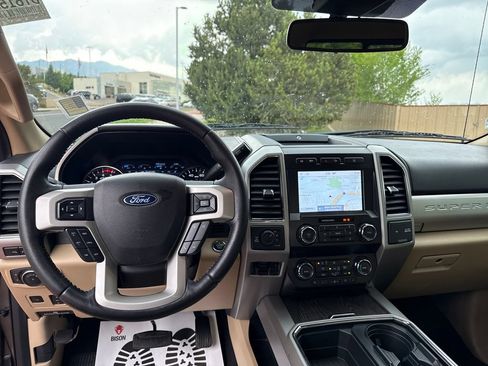 Certified 2020 Ford F350 Lariat w/ Lariat Ultimate Package AWD/4WD image 12