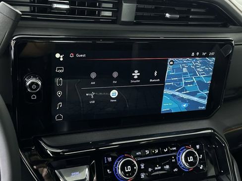 New 2026 GMC Sierra 2500 AT4 w/ AT4 Premium Plus Package AWD/4WD image 13