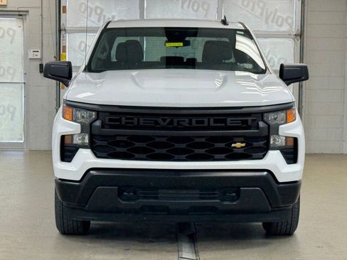 Used 2024 Chevrolet Silverado 1500 W/T w/ WT Value Package AWD/4WD image 2
