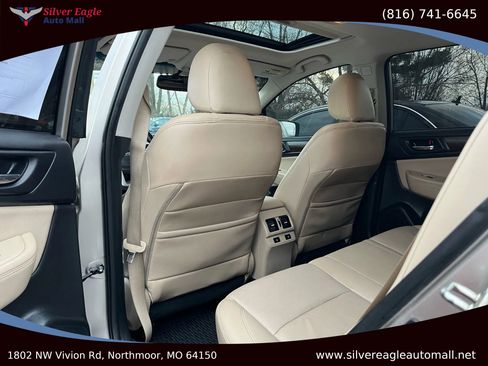 Used 2015 Subaru Outback 2.5i Limited image 9