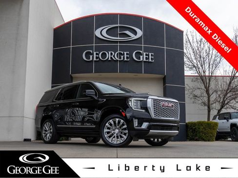 Certified 2024 GMC Yukon Denali AWD/4WD image 1