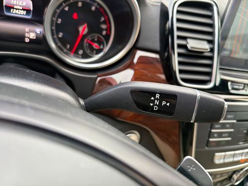 Used 2017 Mercedes-Benz GLS 450 4MATIC w/ Premium Package image 25