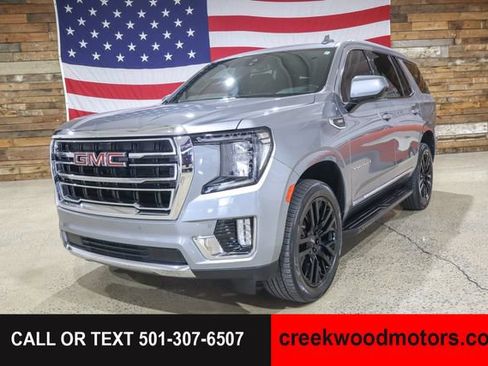 Used 2023 GMC Yukon SLT AWD/4WD image 6