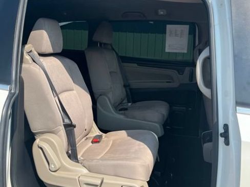 Used 2019 Honda Odyssey LX image 32