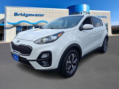 Used 2021 Kia Sportage LX AWD/4WD image 3