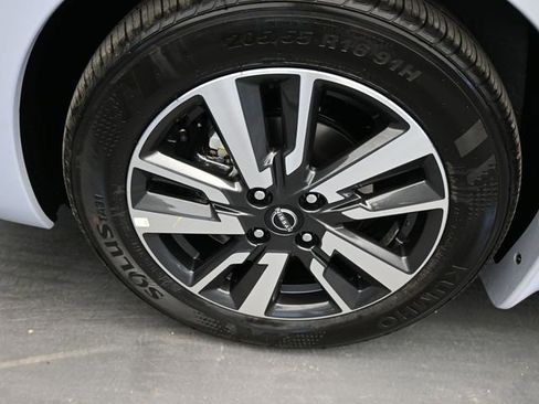 New 2025 Nissan Versa SV w/ Trunk Package image 26