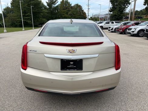 Used 2016 Cadillac XTS FWD image 3