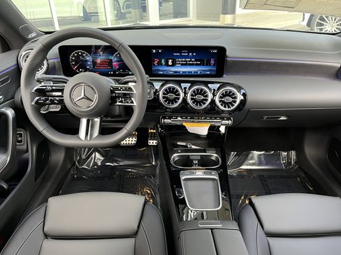 New 2026 Mercedes-Benz CLA 250 image 18