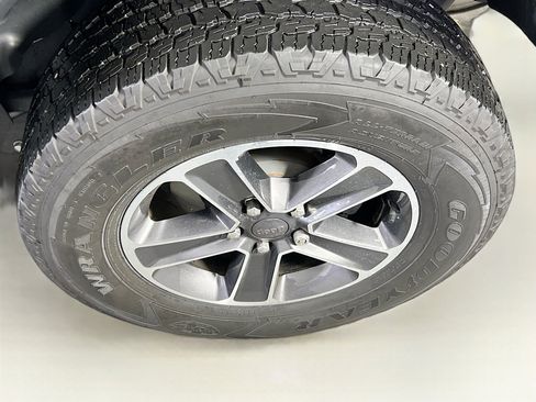 Used 2023 Jeep Wrangler Sahara w/ LED Lighting Group image 29