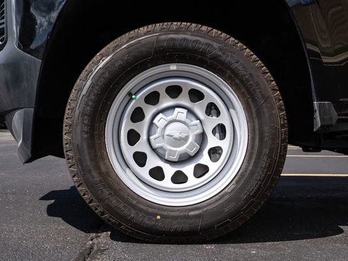 New 2026 Chevrolet Colorado W/T image 8