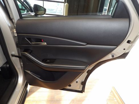 Used 2024 MAZDA CX-30 AWD 2.5 S w/ Preferred Package image 16