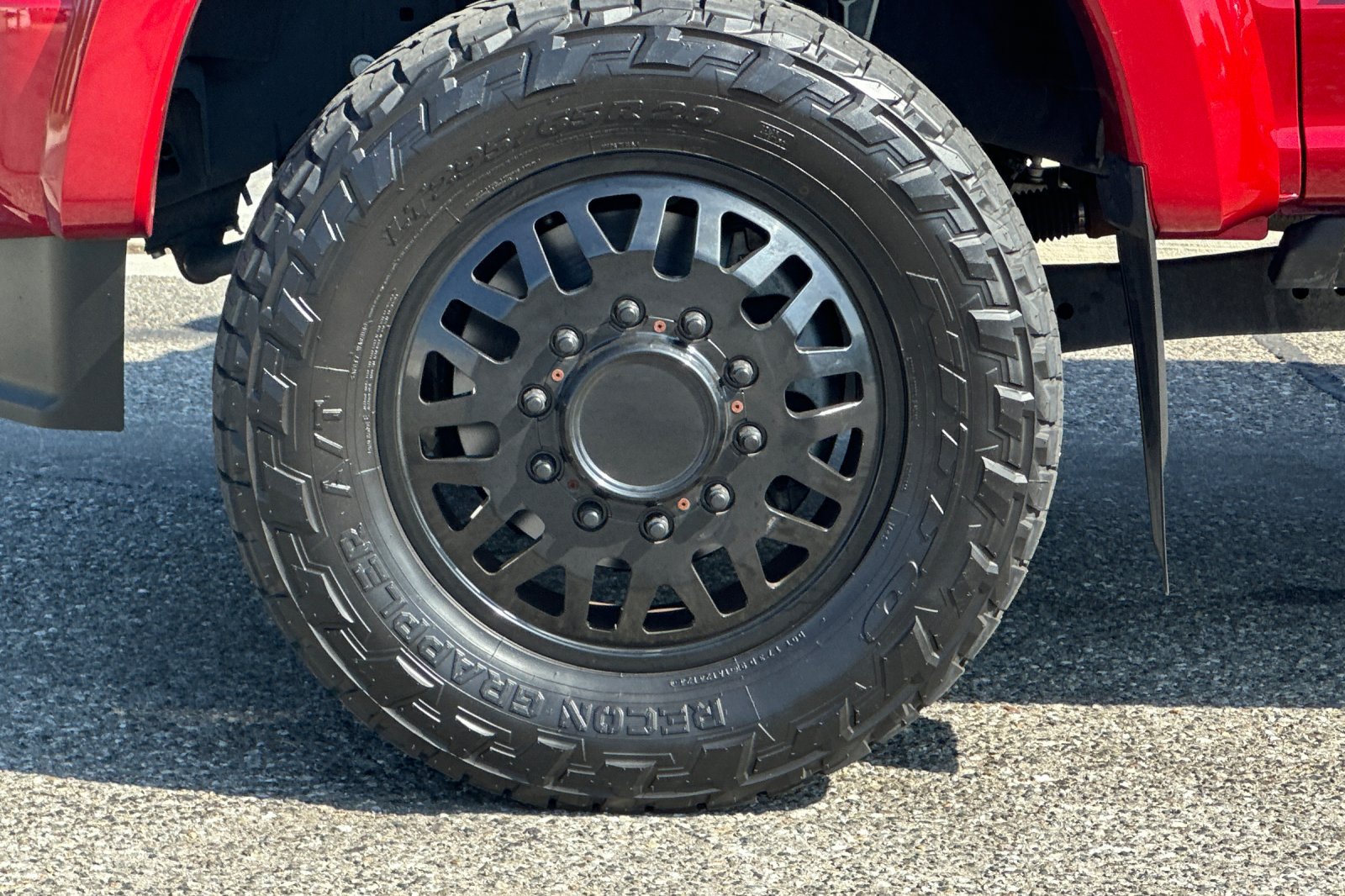 Used 2022 Ford F450 Platinum w/ FX4 Off-Road Package AWD/4WD image 24