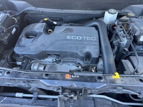 Used 2020 Chevrolet Equinox LT image 34