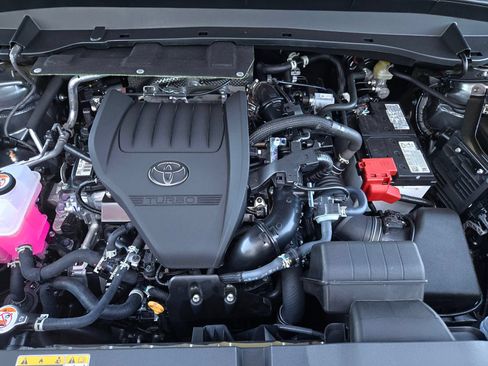 Certified 2026 Toyota Grand Highlander FWD image 28