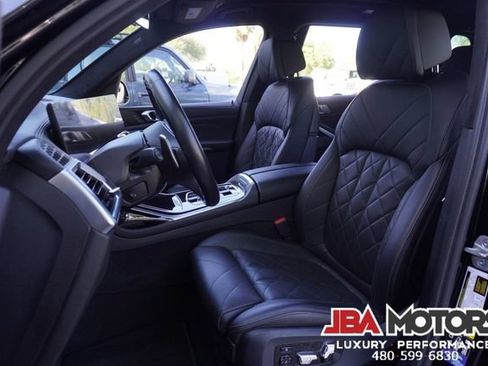 Used 2023 BMW X7 xDrive40i w/ M Sport Package AWD/4WD image 85