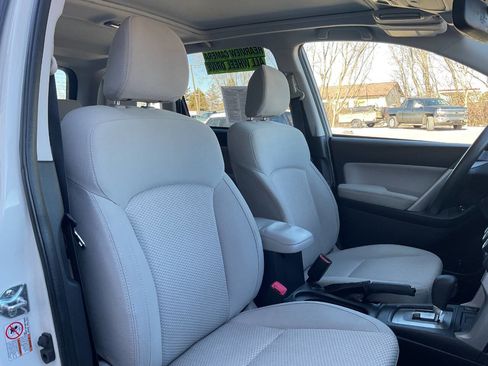 Used 2015 Subaru Forester 2.5i Premium image 39