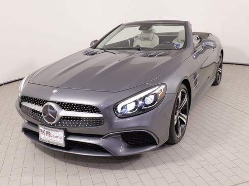 Used 2017 Mercedes-Benz SL 450 image 7