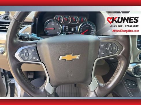 Used 2019 Chevrolet Suburban LT AWD/4WD image 36