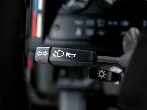 Used 1997 Land Rover Defender 90 AWD/4WD image 66