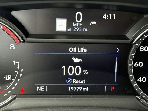 Certified 2025 Cadillac XT5 Premium Luxury image 12