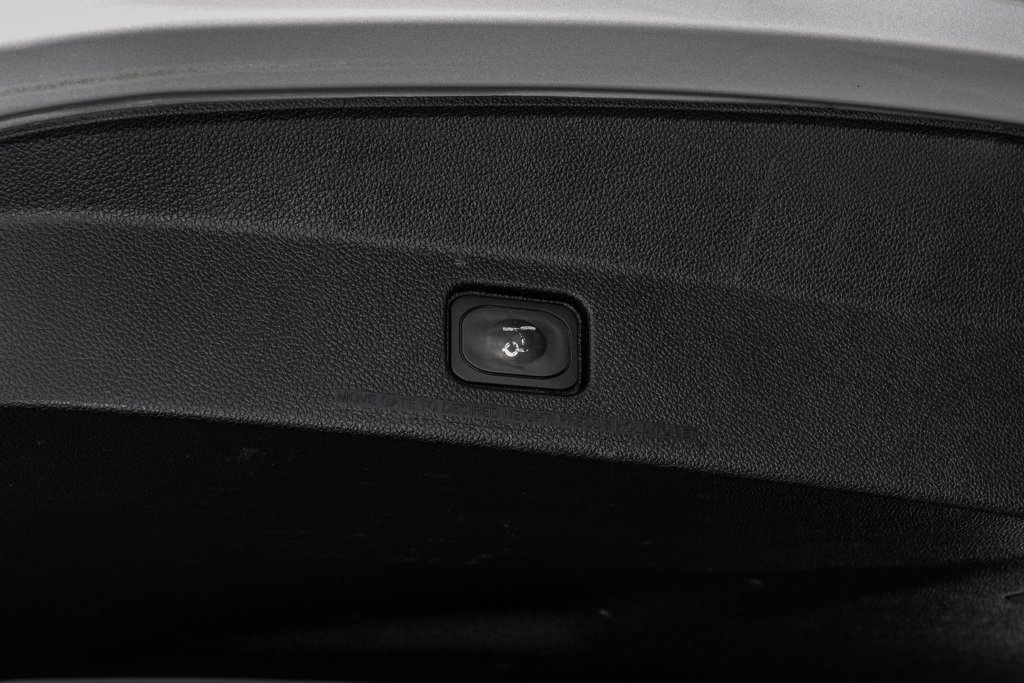 Used 2019 Ford Explorer Limited w/ Class III Trailer Tow Package FWD image 56